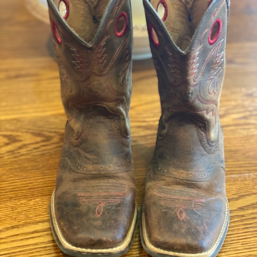Ariat Youth Oiled Rowdy Square Toe Boots sz6